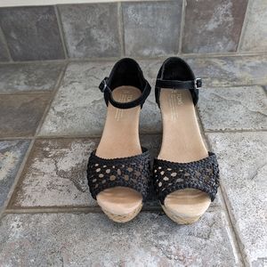 TOMS Black Suede Crochet Cork Wedge Sandals size 7W